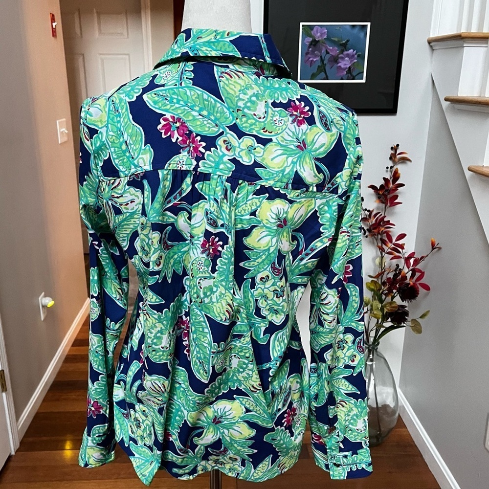 Caribbean Joe Women’s Small Lightweight Button Up Polyester Shirt Green Blue - Picture 4 of 7